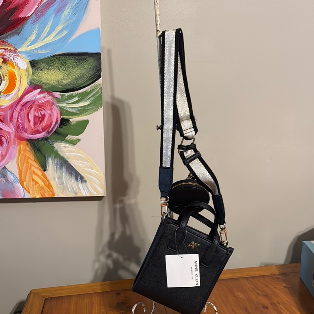 NWT Anne Klein Black Crossbody Bag